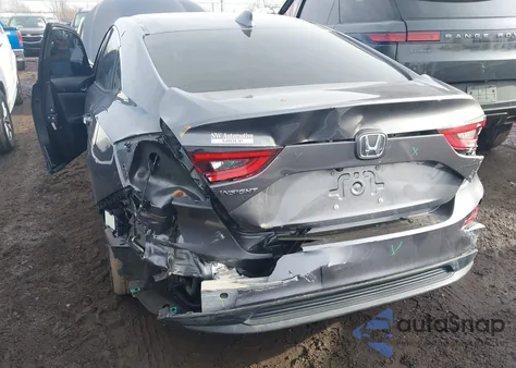 2021 Honda Insight Ex z USA, uszkodzony, nr VIN 19XZE4F54ME010806